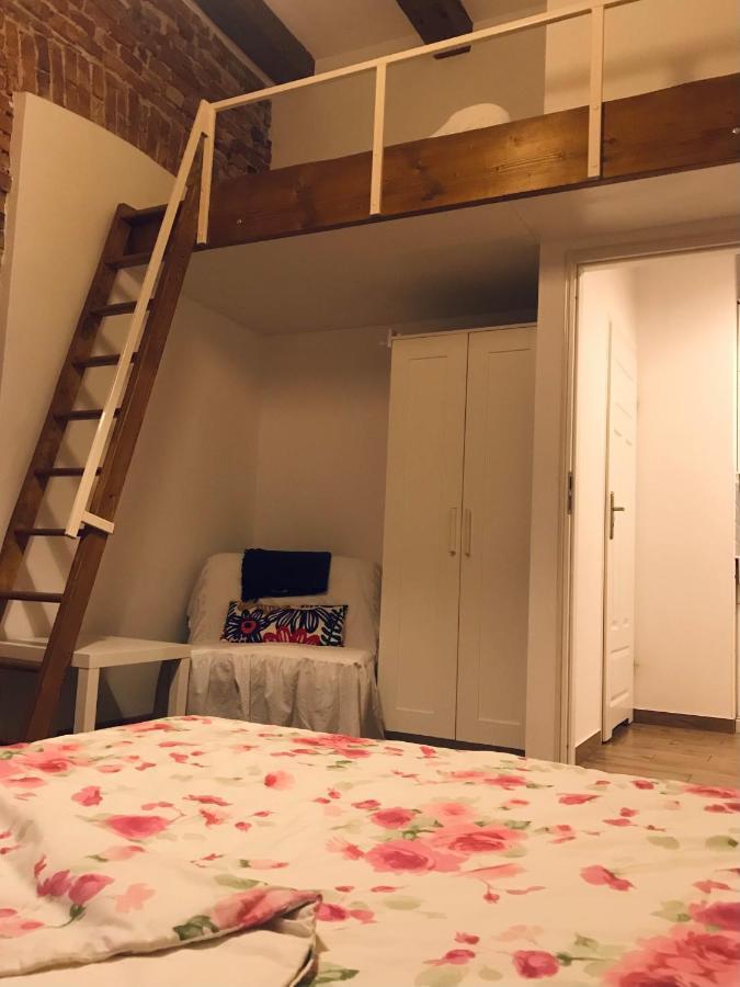 Planty Hostel Krakau Buitenkant foto